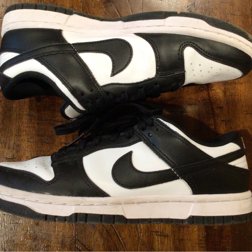 Nike Panda Dunks Size 7